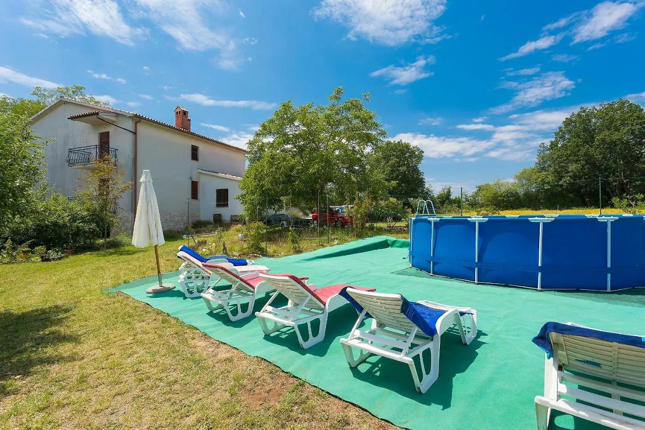 Apartments Valoda Nedescina